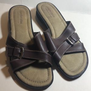 Women’s sandals